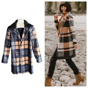 Boutique brand 2 button peacoat